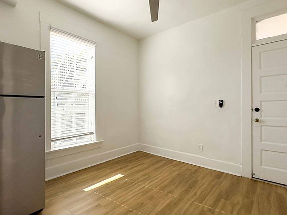 4th image of 2330 Union St APT 1