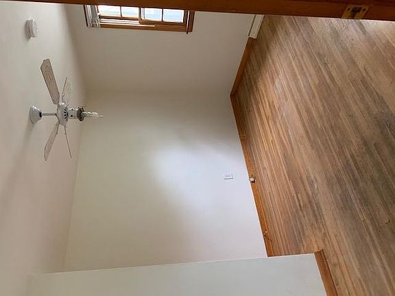 4th image of 151 Manser Dr