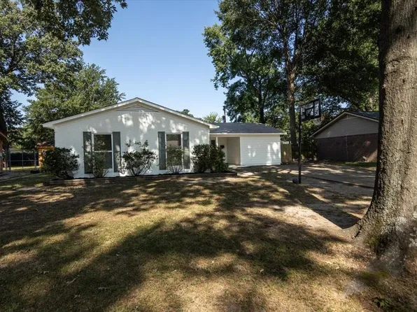 348 L P Mann Dr, Marion, AR 72364