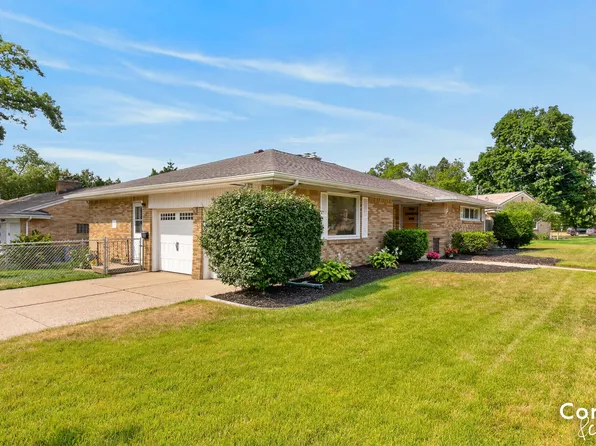 2741 Plainfield Ave NE, Grand Rapids, MI 49505