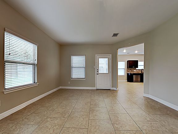 3rd image of 6506 Holly Cove Ln