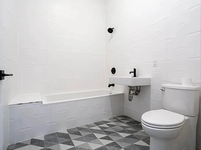 1529 Saint Johns Pl #1B — Photo 8