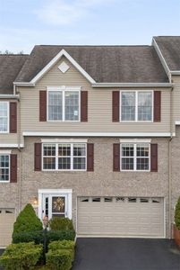 4003 Trail Side Ct, Jeannette, PA, 15644