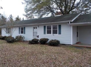 16500 S Giles Rd, Amelia, VA 23002