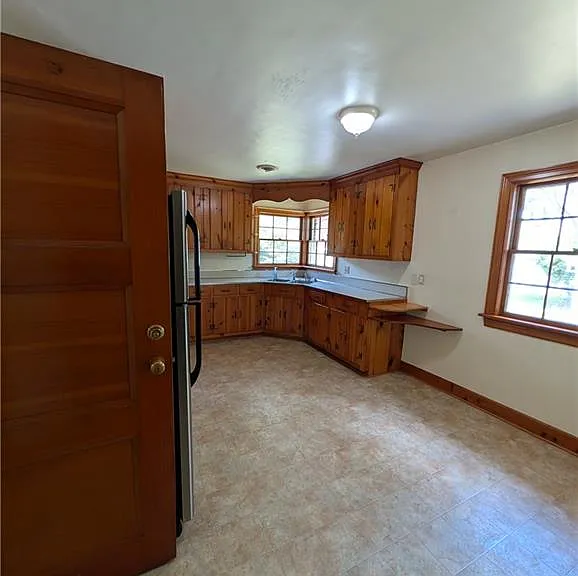 4720 Haywood Dr — Photo 25
