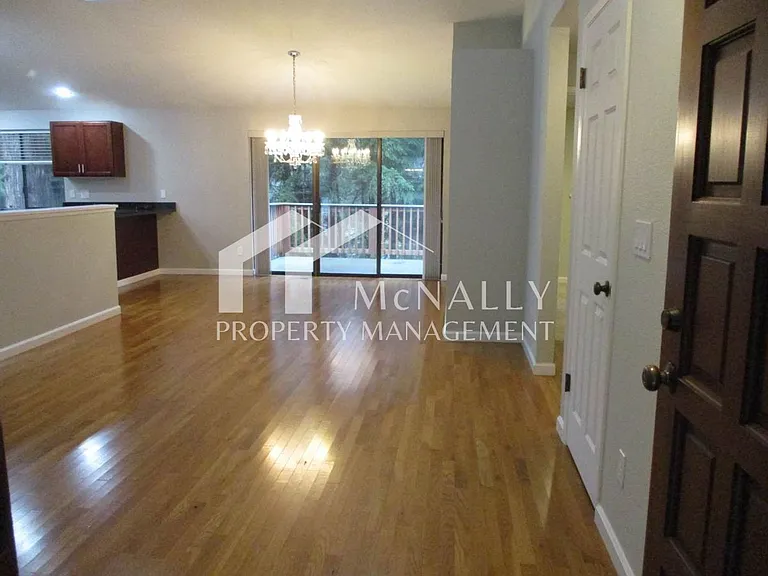 3604 Harborcrest Ct NW — Photo 3