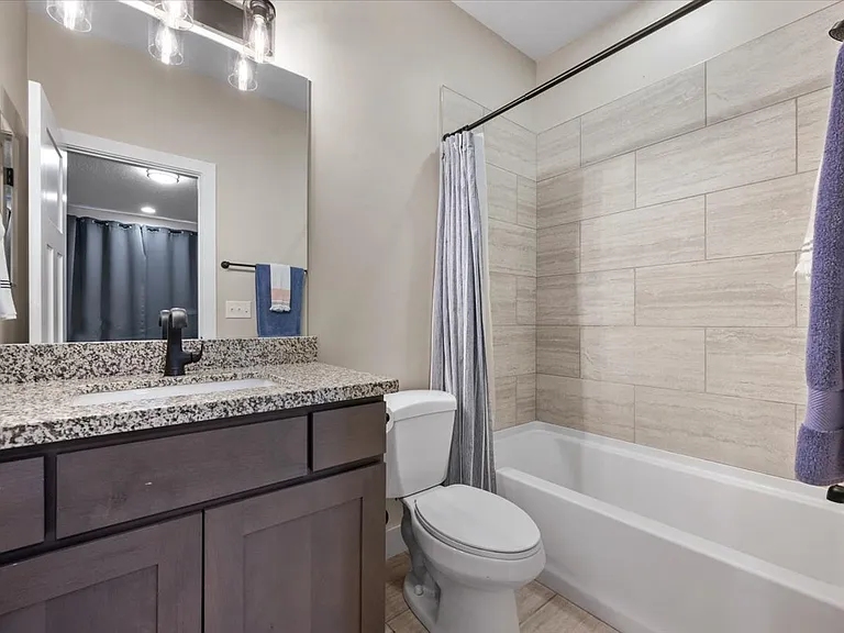 1411 E Komenda Way — Photo 17