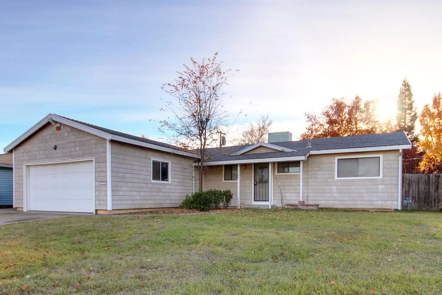 7048 Remo Way photo 1