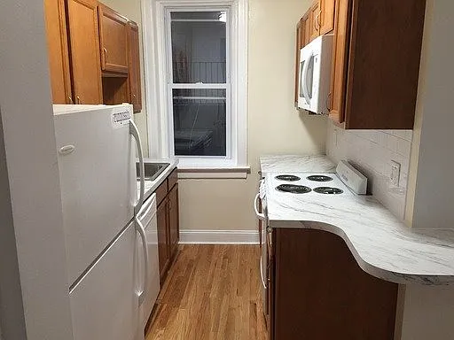 4203 Chester — Photo 23