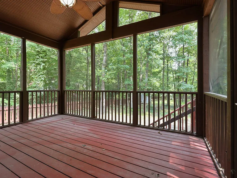 2716 Steeple Run Dr — Photo 32
