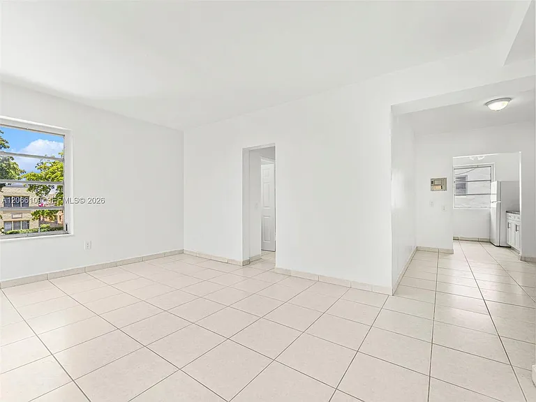 821 Jefferson Ave #3 — Photo 8