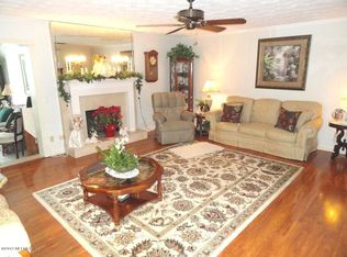 4211 Oro Pl, Jacksonville, FL 32207