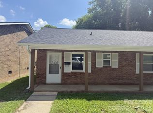 110 N Peterson St, Stanley, NC 28164