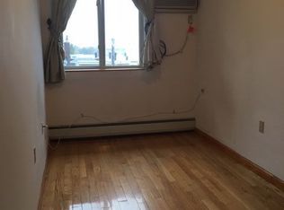 3747 59th St, Flushing, NY 11377