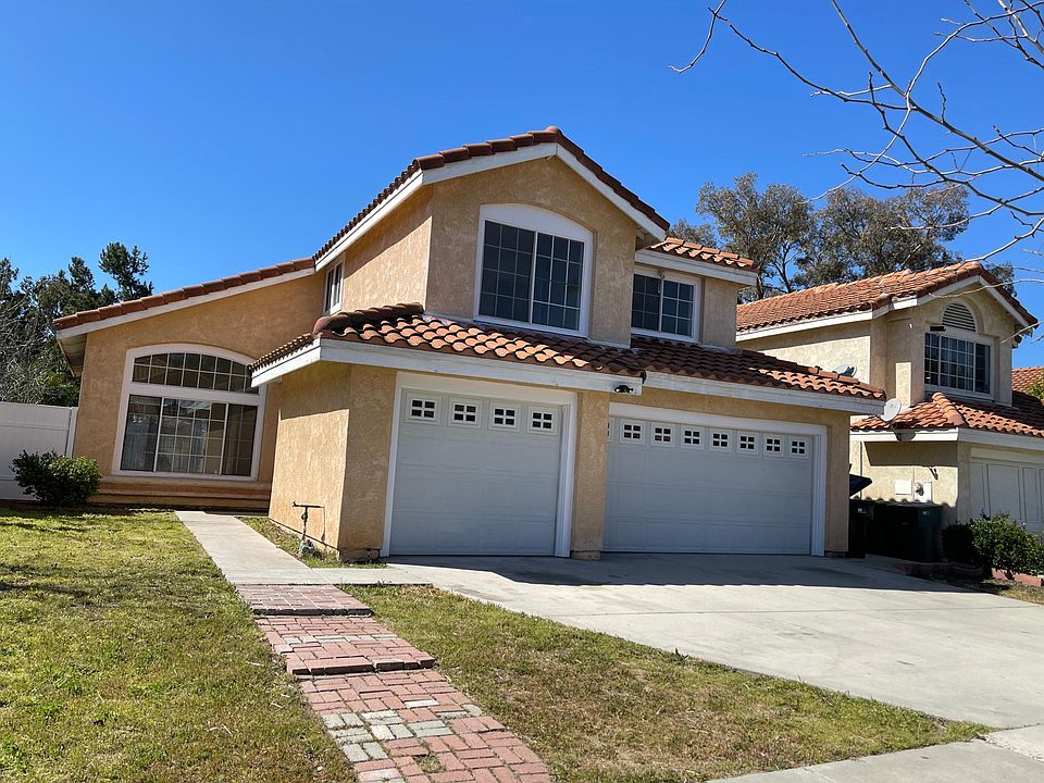 1st image of 2472 Kennedy Dr