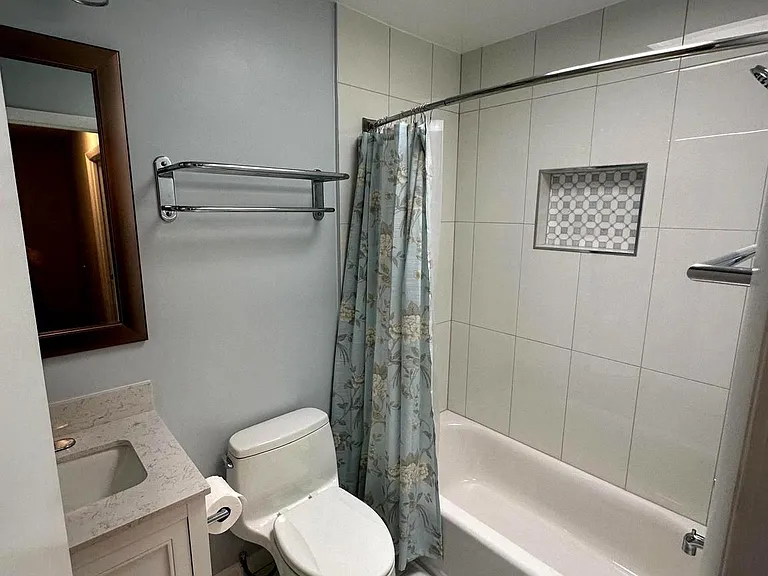 13524 Ellendale Dr — Photo 14