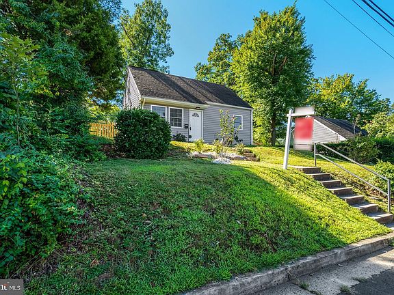 5th image of 119 Colburn Dr