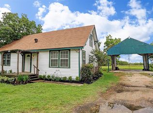 1003 Long Bow Rd, Sealy, TX 77474