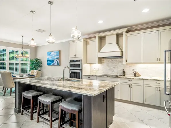 7245 33rd Sq, Vero Beach, FL 32967