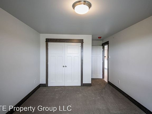 4th image of 1807 Golden West Dr #O