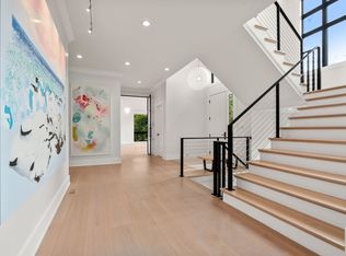 61 Lakeview Ave, Newton, MA 02460