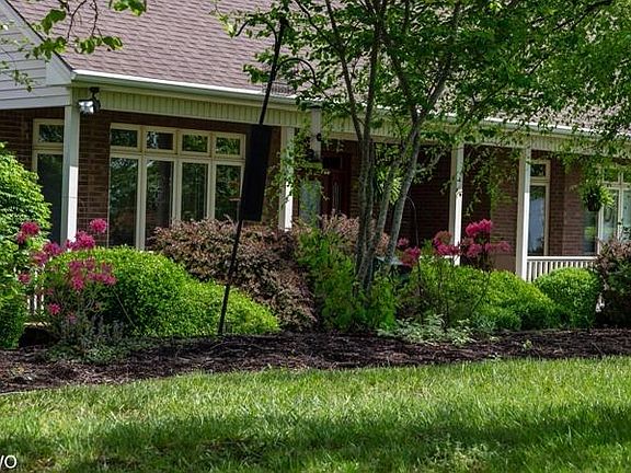 2nd image of 148 Avawam Dr