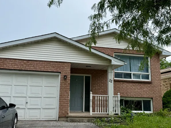 22 Ravine Rd, Saint Catharines, ON L2P 3A7
