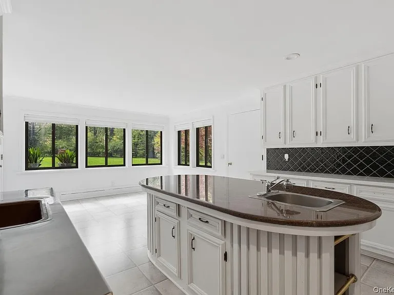 19 Frost Creek Dr — Photo 9