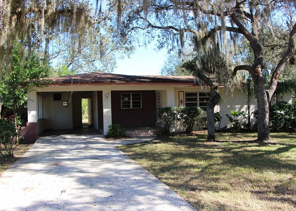 1st image of 1560 Hawthorne Dr