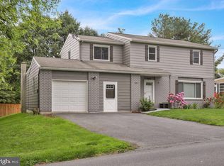 909 Farmdale Rd, Mount Joy, PA 17552