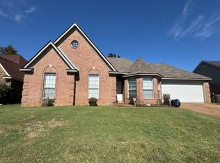 5616 Autumn Valley Dr, Memphis, TN 38135