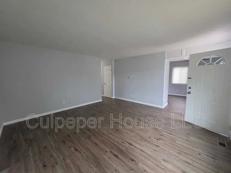 3414 Forest Grove Dr — Photo 5