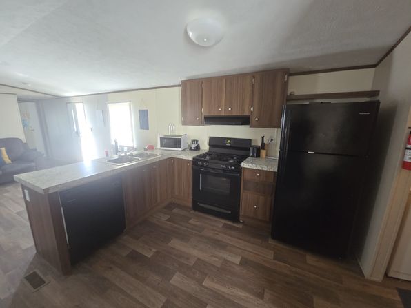 770 N Broadway St #770