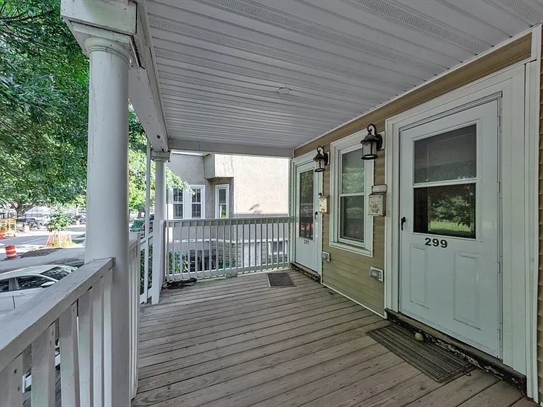 299-301 Alewife Brook Pkwy #3 — Photo 15