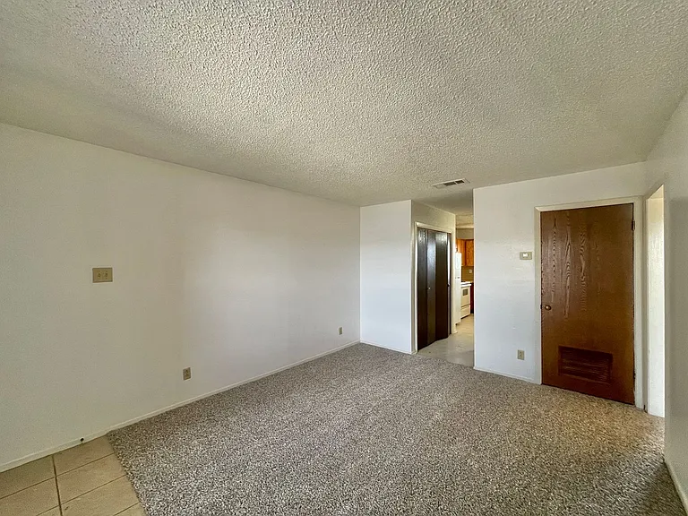 1304 Quail Cir — Photo 23