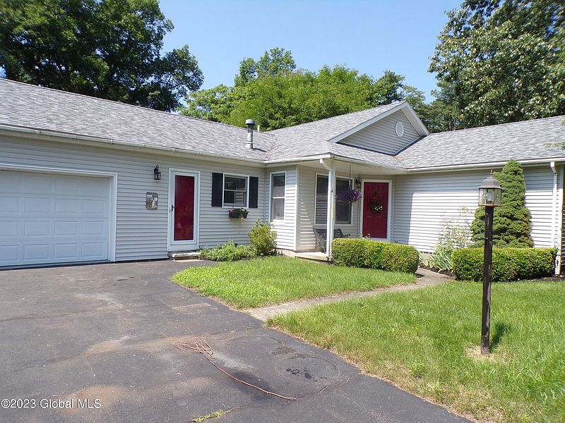 2nd image of 41 Iris Avenue