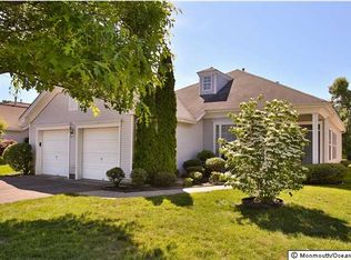 26 Greenways Ln, Lakewood, NJ