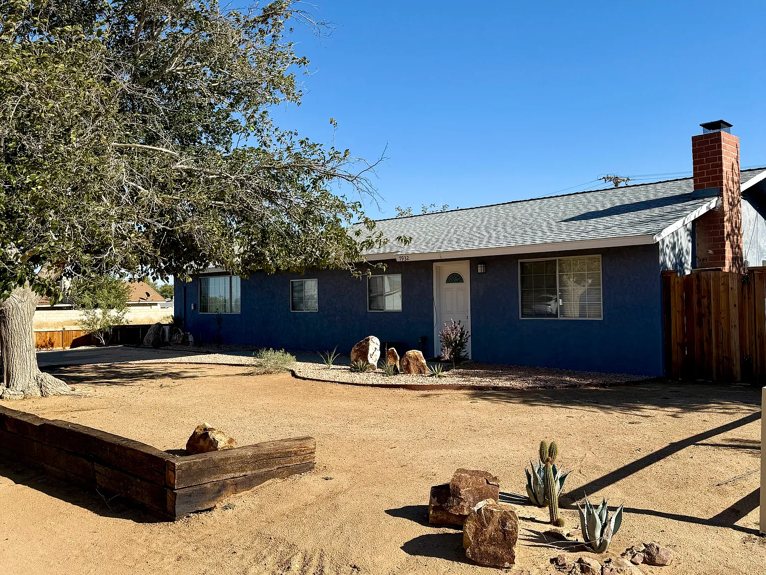 4 bed, 1849 sqft, $2,370 — Photo 1