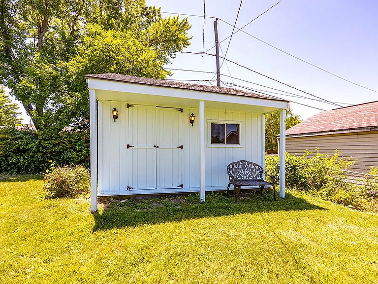 6314 Holbrook Dr — Photo 35