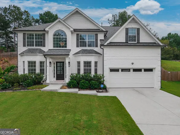 137 Farm Valley Dr, Canton, GA 30115