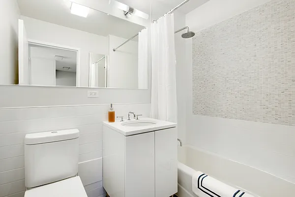 Rented by Bold New York | media 32