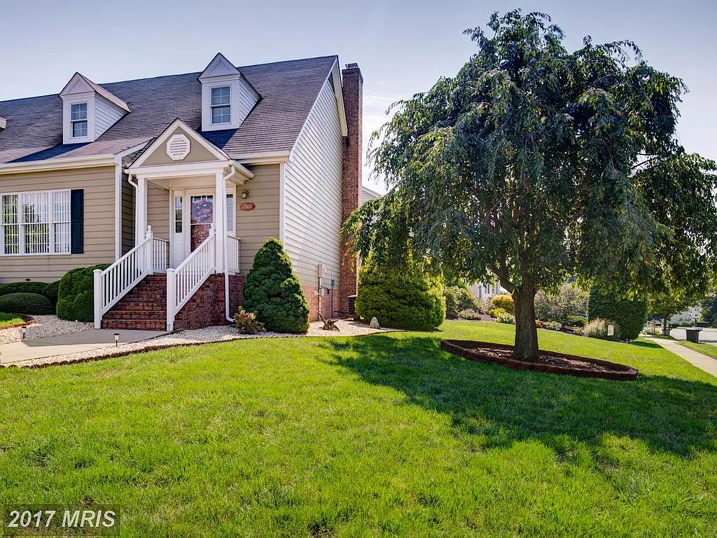 2068 Cidermill Ln photo 1