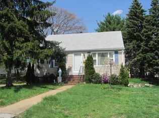 5 Powdrell Ave, Randolph, MA 02368