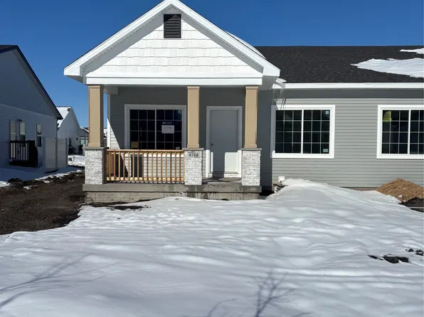 9748 Regatta Ln, Johnston, IA 50131