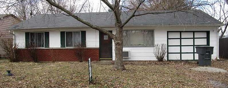 1st image of 3726 N Earl Ave