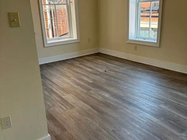 611 E Colonial Avenue, 611 E Colonial Ave APT 1, Elizabeth City, NC 27909