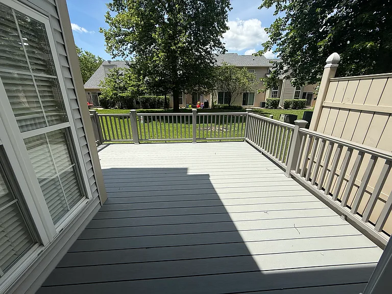 884 Dandridge Ct — Photo 24