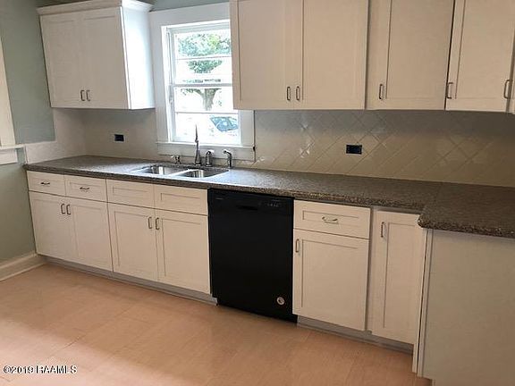 4th image of 1817 Julia St