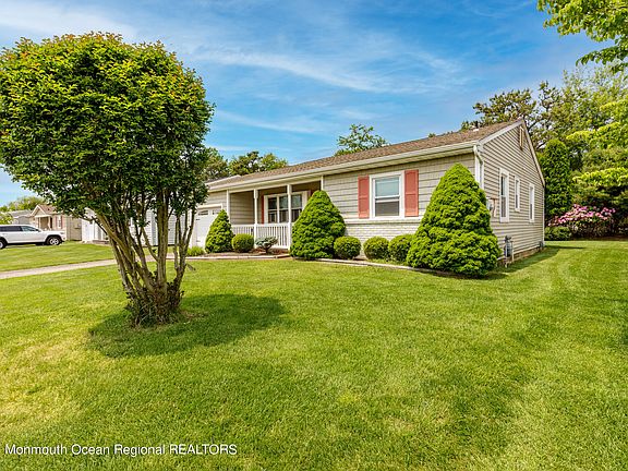 3rd image of 154 Northumberland Drive