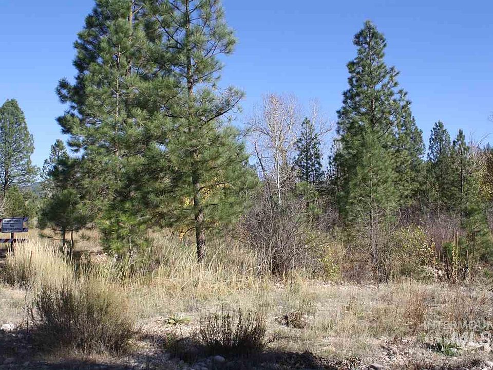 2nd image of L-47A Mores Creek Dr